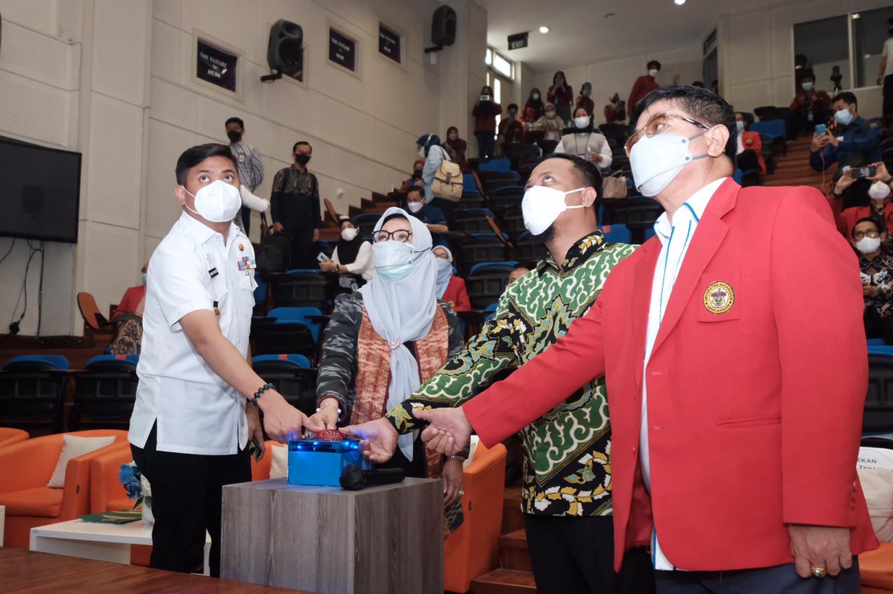 Dies Natalis Ke-61, Bupati Gowa Harap Fakultas Teknik Unhas Terus Lahirkan SDM Unggul